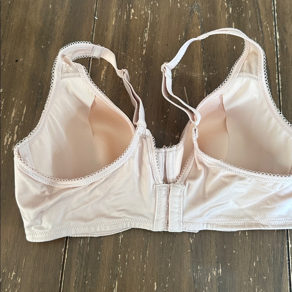 Wacoal bra 38C* - Picture 3 of 5